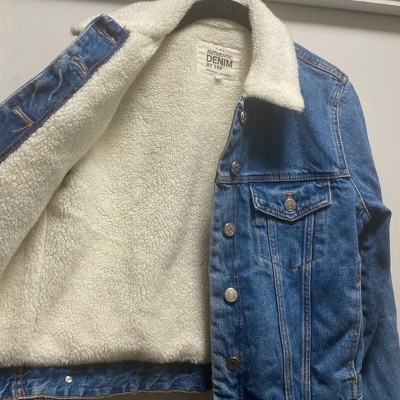 Zara TRF Fleece Lined Denim Jacket - Picture 4 of 10